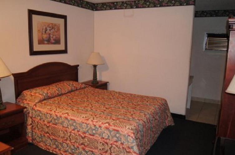 Budget Inn Waco Exterior photo